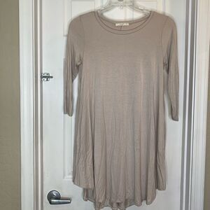 Uge Size Small Oatmeal Colored Swing Dress